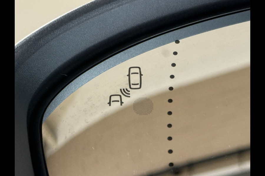 Renault Mégane 1.3 TCe 160TCe GT-Line | Navi | 18 inch | Led | Camera | Stoelverwarming | PDC V+A | Keurig nette en goed onderhouden Megane GT-Line Renault Mégane 1.3 TCe 160TCe GT-Line | Navi | 18 inch | Led | Camera | Stoelverwarming | PDC V+A | Keurig nette en goed onderhouden Megane GT-Line