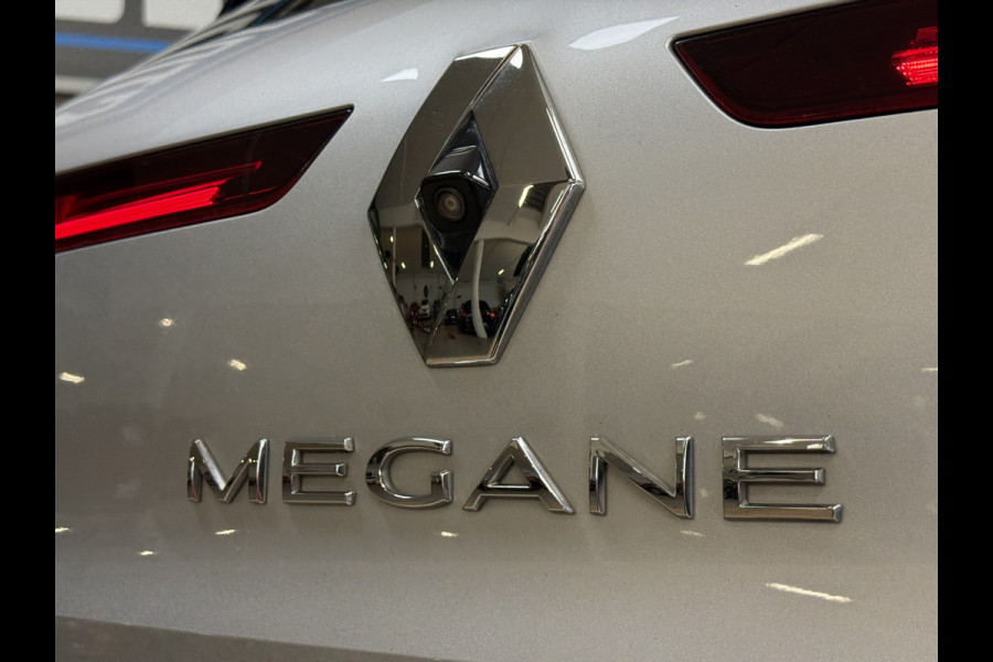 Renault Mégane 1.3 TCe 160TCe GT-Line | Navi | 18 inch | Led | Camera | Stoelverwarming | PDC V+A | Keurig nette en goed onderhouden Megane GT-Line Renault Mégane 1.3 TCe 160TCe GT-Line | Navi | 18 inch | Led | Camera | Stoelverwarming | PDC V+A | Keurig nette en goed onderhouden Megane GT-Line