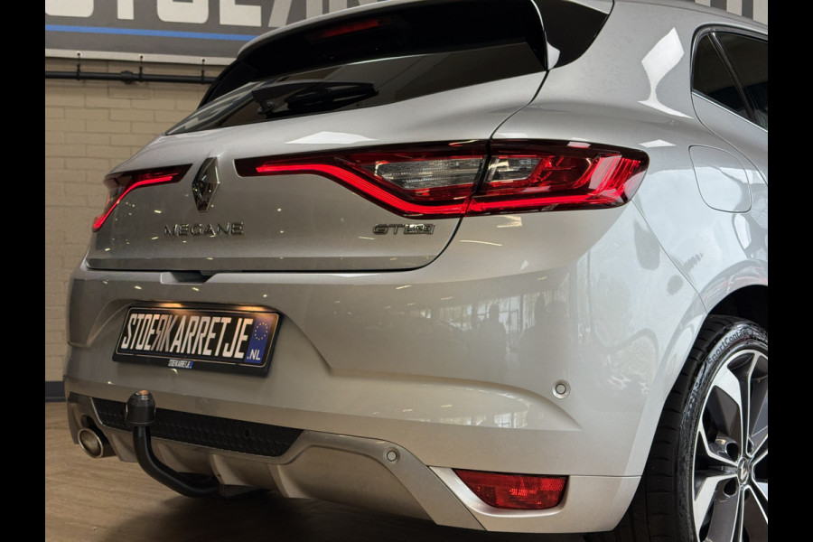 Renault Mégane 1.3 TCe 160TCe GT-Line | Navi | 18 inch | Led | Camera | Stoelverwarming | PDC V+A | Keurig nette en goed onderhouden Megane GT-Line Renault Mégane 1.3 TCe 160TCe GT-Line | Navi | 18 inch | Led | Camera | Stoelverwarming | PDC V+A | Keurig nette en goed onderhouden Megane GT-Line