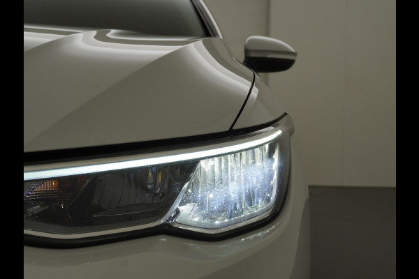 Volkswagen Golf T111PK NWE Model ! Adaptive-Cr. Navi* Apple Carplay Android Ecc Pdc Virtual Cockpit Life Led Lmv 17" Privacy Glas Bluetooth Keyless Origineel Nederlandse Auto