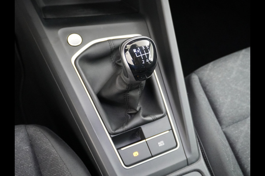 Volkswagen Golf T111PK NWE Model ! Adaptive-Cr. Navi* Apple Carplay Android Ecc Pdc Virtual Cockpit Life Led Lmv 17" Privacy Glas Bluetooth Keyless Origineel Nederlandse Auto