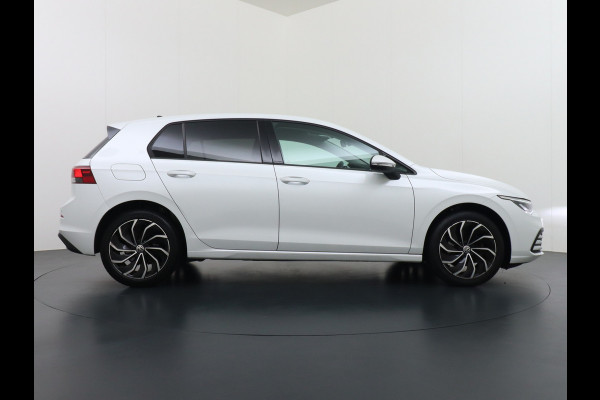 Volkswagen Golf T111PK NWE Model ! Adaptive-Cr. Navi* Apple Carplay Android Ecc Pdc Virtual Cockpit Life Led Lmv 17" Privacy Glas Bluetooth Keyless Origineel Nederlandse Auto