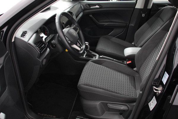 Volkswagen T-Cross 1.0 TSI 110pk DSG Life Volkswagen T-Cross 1.0 TSI DSG Life | Navigatie | Adaptive Cruise Control | Lane/Side Assist | Camera | Lichtmetalen Velgen | DAB | Stoelverwarming | Volkswagen T-Cross 1.0 TSI 110pk DSG Life Volkswagen T-Cross 1.0 TSI DSG Life | Navigatie | Adaptive Cruise Control | Lane/Side Assist | Camera | Lichtmetalen Velgen | DAB | Stoelverwarming |