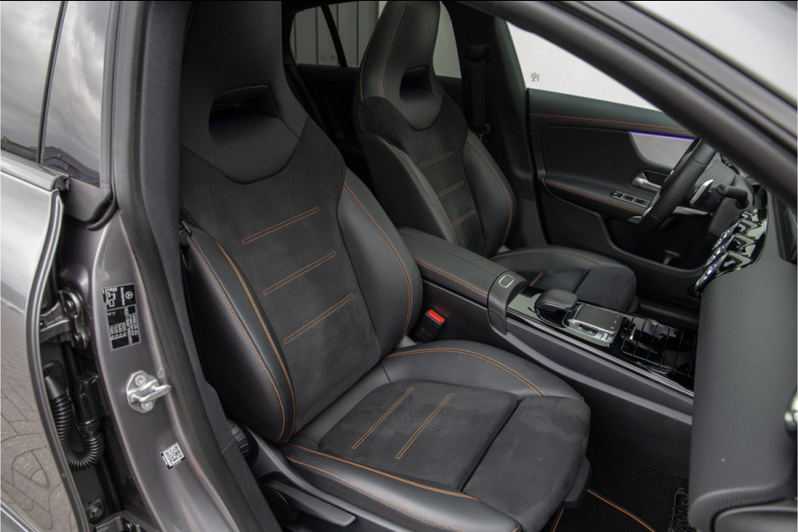 Mercedes-Benz CLA-Klasse Shooting Brake 200 AMG Premium Orange Art Edition, Pano, Widescreen, Distronic 2020 Mercedes-Benz CLA-Klasse Shooting Brake 200 AMG Premium Orange Art Edition, Pano, Widescreen, Distronic 2020