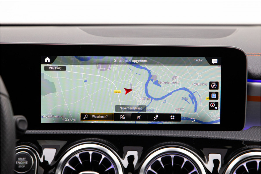 Mercedes-Benz CLA-Klasse Shooting Brake 200 AMG Premium Orange Art Edition, Pano, Widescreen, Distronic 2020 Mercedes-Benz CLA-Klasse Shooting Brake 200 AMG Premium Orange Art Edition, Pano, Widescreen, Distronic 2020