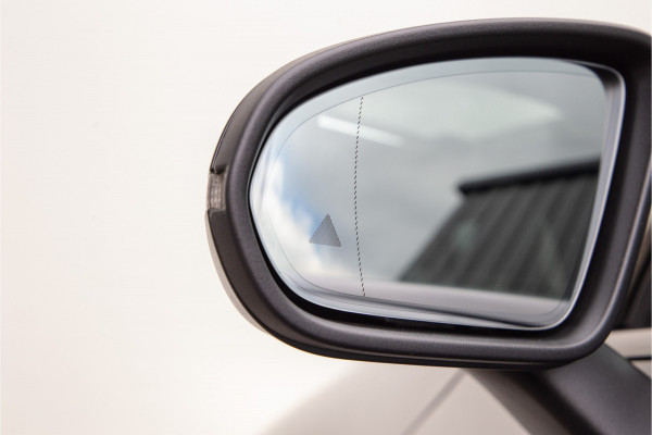 Mercedes-Benz CLA-Klasse Shooting Brake 200 AMG Premium Orange Art Edition, Pano, Widescreen, Distronic 2020 Mercedes-Benz CLA-Klasse Shooting Brake 200 AMG Premium Orange Art Edition, Pano, Widescreen, Distronic 2020