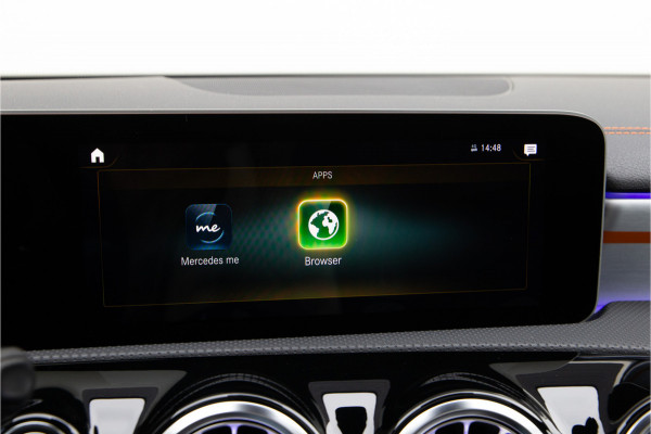 Mercedes-Benz CLA-Klasse Shooting Brake 200 AMG Premium Orange Art Edition, Pano, Widescreen, Distronic 2020 Mercedes-Benz CLA-Klasse Shooting Brake 200 AMG Premium Orange Art Edition, Pano, Widescreen, Distronic 2020