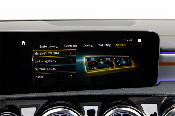 Mercedes-Benz CLA-Klasse Shooting Brake 200 AMG Premium Orange Art Edition, Pano, Widescreen, Distronic 2020 Mercedes-Benz CLA-Klasse Shooting Brake 200 AMG Premium Orange Art Edition, Pano, Widescreen, Distronic 2020