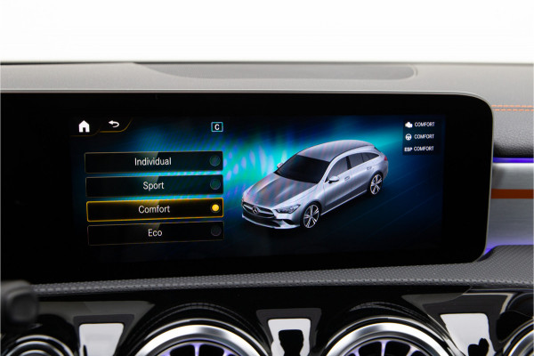 Mercedes-Benz CLA-Klasse Shooting Brake 200 AMG Premium Orange Art Edition, Pano, Widescreen, Distronic 2020 Mercedes-Benz CLA-Klasse Shooting Brake 200 AMG Premium Orange Art Edition, Pano, Widescreen, Distronic 2020