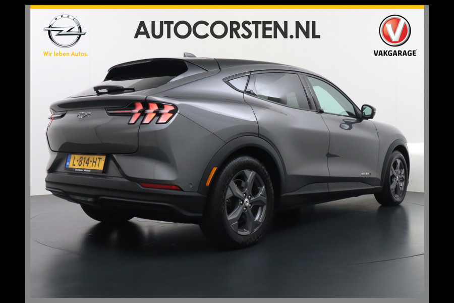 Ford Mustang Mach-E Extended RWD 98kWh 301PK SOH 95.5% Leer Long Range Adaptive Cruise Stop&Go Apple Carplay Android Auto 360°Camera Active B Stoel+Stuurverwarming Ecc Elektr.Achterklep Driver Alert Warning Keyless Origineel Nederlandse Auto €56.476- nieuw, Batterijgarantie 8 jaar of 160.000km vanaf nieuw