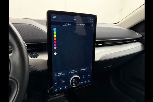 Ford Mustang Mach-E Extended RWD 98kWh 301PK SOH 95.5% Leer Long Range Adaptive Cruise Stop&Go Apple Carplay Android Auto 360°Camera Active B Stoel+Stuurverwarming Ecc Elektr.Achterklep Driver Alert Warning Keyless Origineel Nederlandse Auto €56.476- nieuw, Batterijgarantie 8 jaar of 160.000km vanaf nieuw
