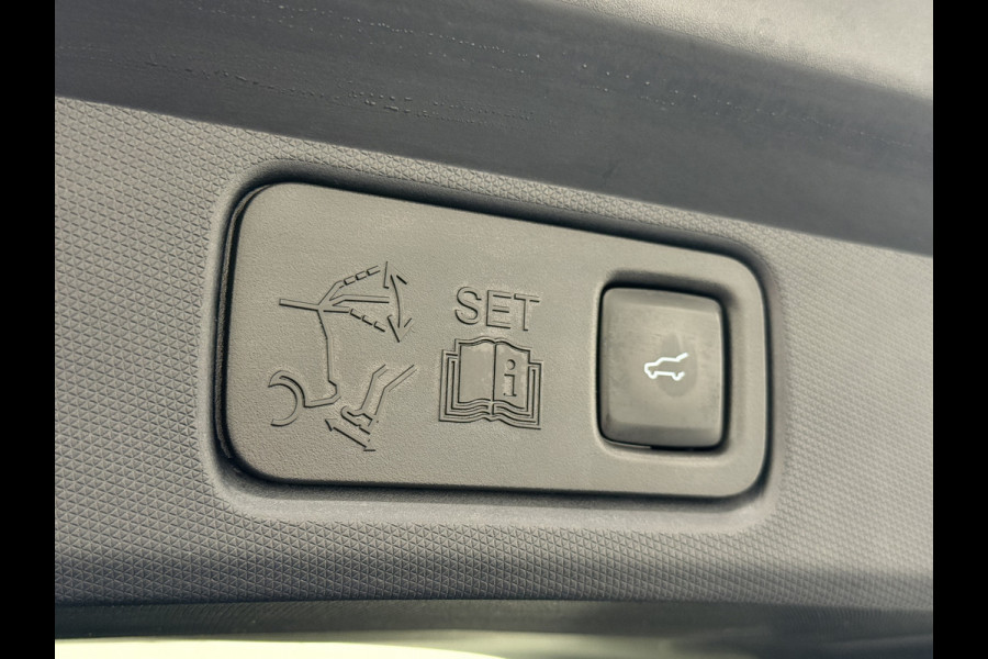 Ford Mustang Mach-E Extended RWD 98kWh 301PK SOH 95.5% Leer Long Range Adaptive Cruise Stop&Go Apple Carplay Android Auto 360°Camera Active B Stoel+Stuurverwarming Ecc Elektr.Achterklep Driver Alert Warning Keyless Origineel Nederlandse Auto €56.476- nieuw, Batterijgarantie 8 jaar of 160.000km vanaf nieuw