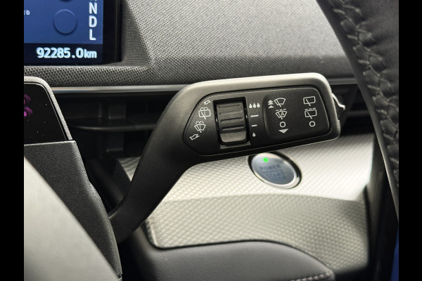 Ford Mustang Mach-E Extended RWD 98kWh 301PK SOH 95.5% Leer Long Range Adaptive Cruise Stop&Go Apple Carplay Android Auto 360°Camera Active B Stoel+Stuurverwarming Ecc Elektr.Achterklep Driver Alert Warning Keyless Origineel Nederlandse Auto €56.476- nieuw, Batterijgarantie 8 jaar of 160.000km vanaf nieuw