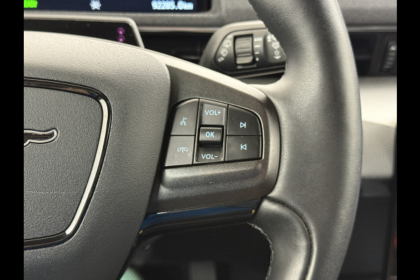 Ford Mustang Mach-E Extended RWD 98kWh 301PK SOH 95.5% Leer Long Range Adaptive Cruise Stop&Go Apple Carplay Android Auto 360°Camera Active B Stoel+Stuurverwarming Ecc Elektr.Achterklep Driver Alert Warning Keyless Origineel Nederlandse Auto €56.476- nieuw, Batterijgarantie 8 jaar of 160.000km vanaf nieuw