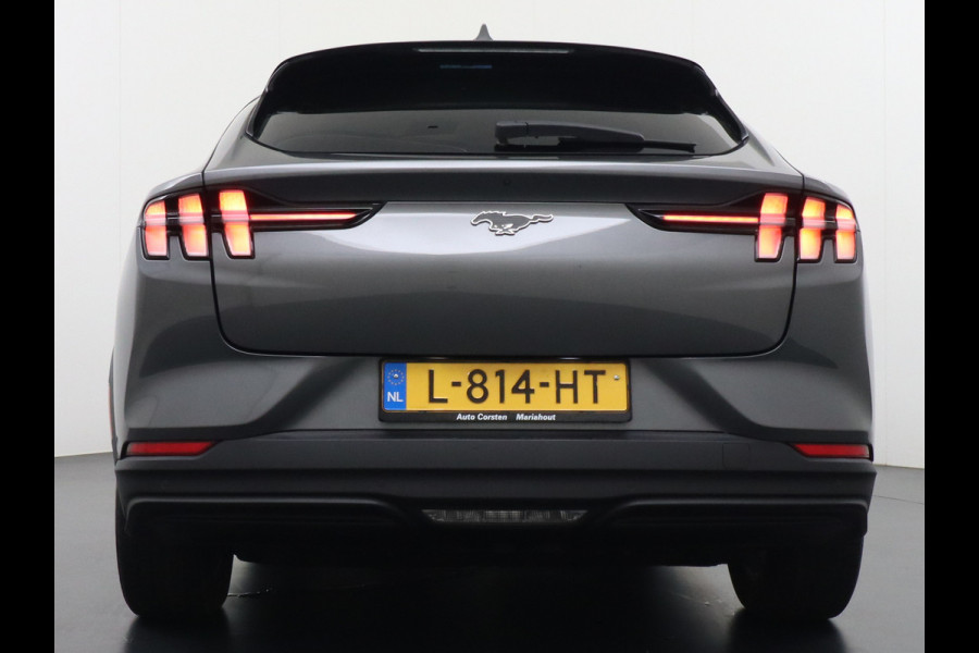 Ford Mustang Mach-E Extended RWD 98kWh 301PK SOH 95.5% Leer Long Range Adaptive Cruise Stop&Go Apple Carplay Android Auto 360°Camera Active B Stoel+Stuurverwarming Ecc Elektr.Achterklep Driver Alert Warning Keyless Origineel Nederlandse Auto €56.476- nieuw, Batterijgarantie 8 jaar of 160.000km vanaf nieuw