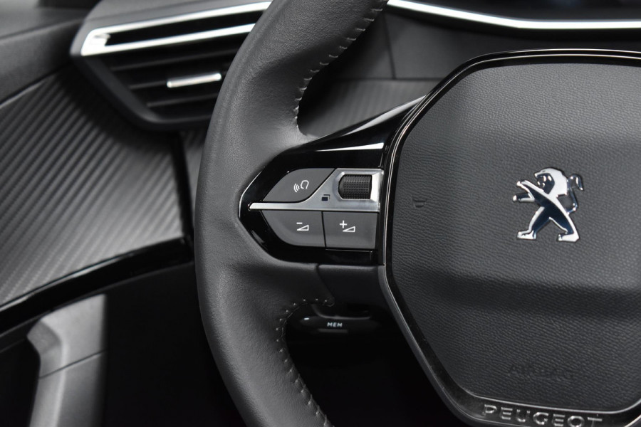 Peugeot 2008 1.2 PureTech 130PK Allure Pack | LED | Camera | Carplay | Stoelverw. | Incl. garantie