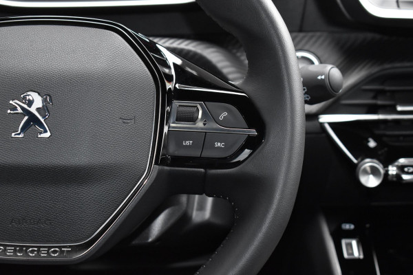 Peugeot 2008 1.2 PureTech 130PK Allure Pack | LED | Camera | Carplay | Stoelverw. | Incl. garantie