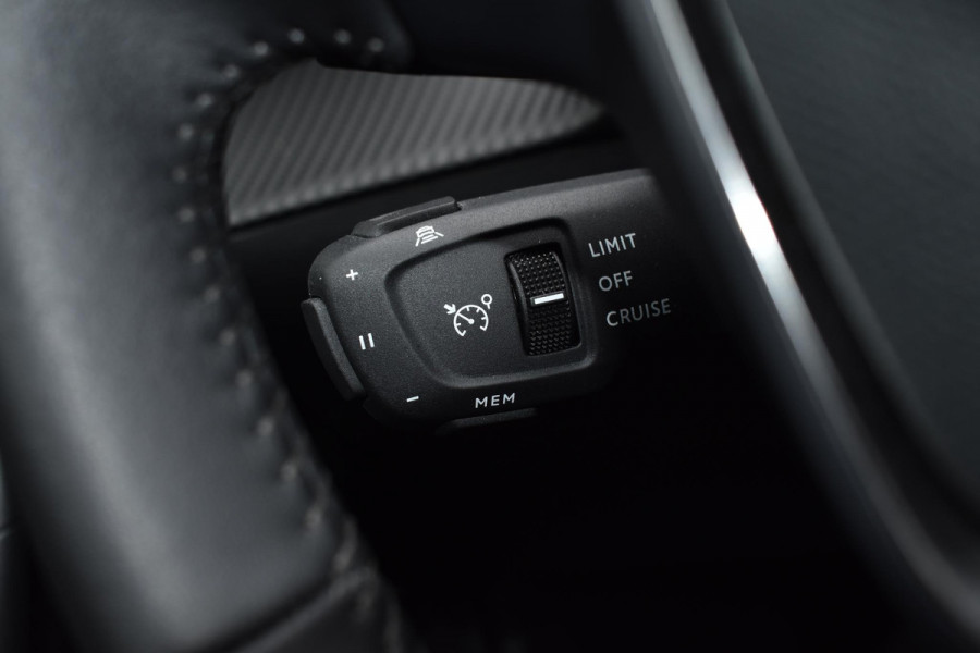 Peugeot 2008 1.2 PureTech 130PK Allure Pack | LED | Camera | Carplay | Stoelverw. | Incl. garantie