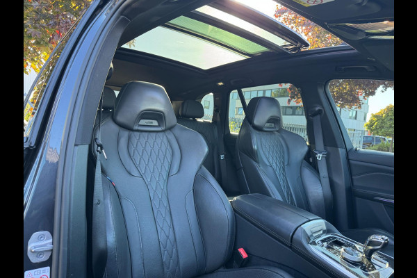 BMW X5 XDrive45e High Executive H&K Skylounge Panorama MAXTON Laser BMW X5 XDrive45e High Executive H&K Skylounge Panorama MAXTON Laser