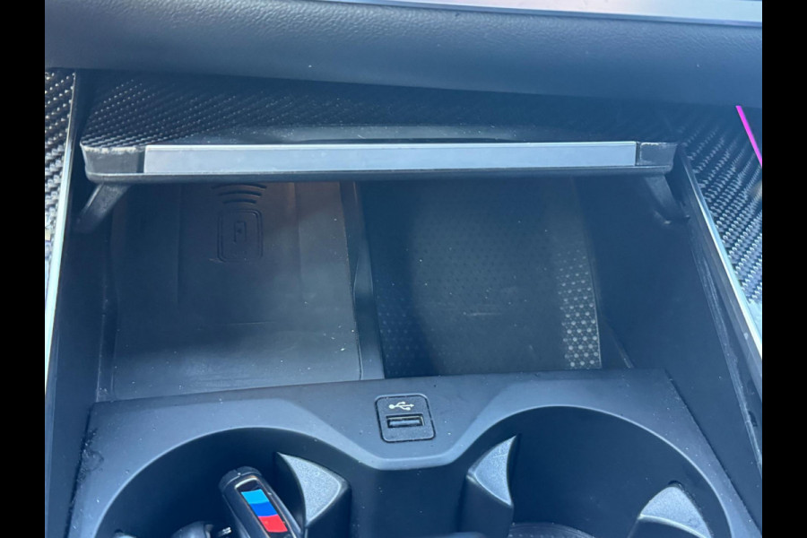 BMW X5 XDrive45e High Executive H&K Skylounge Panorama MAXTON Laser BMW X5 XDrive45e High Executive H&K Skylounge Panorama MAXTON Laser