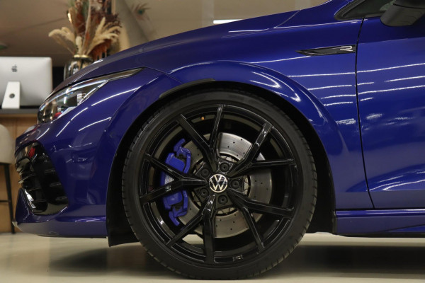 Volkswagen Golf 2.0 TSI R 4Motion PERFORMANCE AKRA/ABT/PANO/CAM/IQ/H&K/BOMVOL