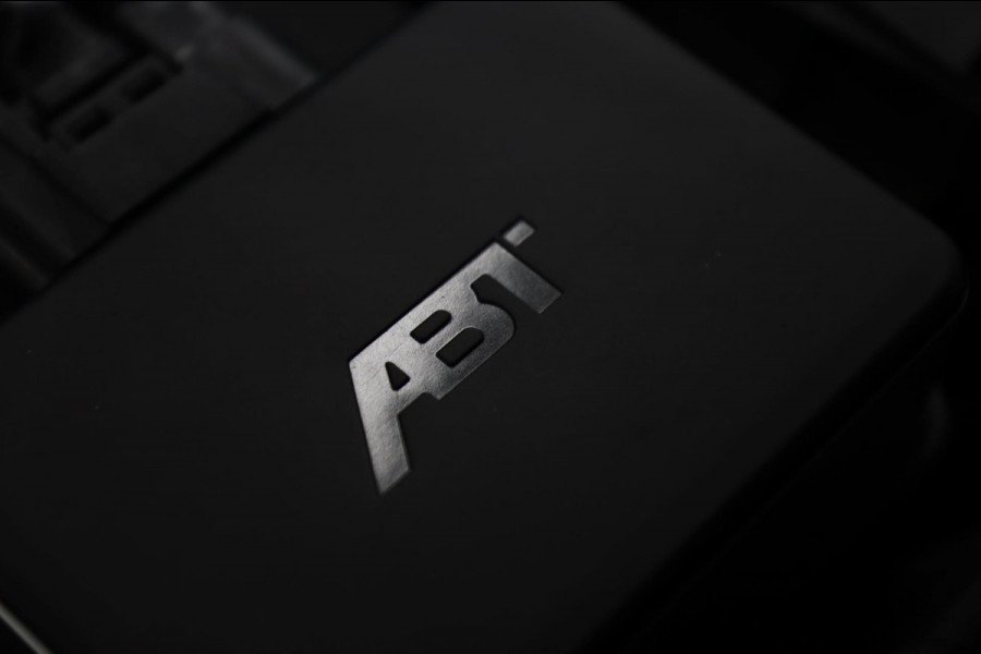 Volkswagen Golf 2.0 TSI R 4Motion PERFORMANCE AKRA/ABT/PANO/CAM/IQ/H&K/BOMVOL