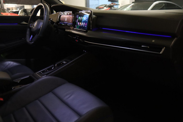 Volkswagen Golf 2.0 TSI R 4Motion PERFORMANCE AKRA/ABT/PANO/CAM/IQ/H&K/BOMVOL