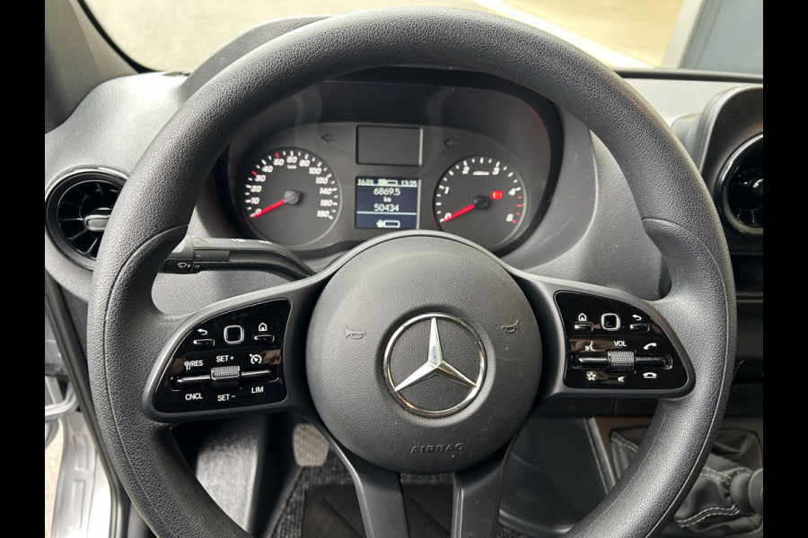 Mercedes-Benz Sprinter 317 CDI L2 H2 MBUX / Camera / Carplay navigatie / Cruise control / Airco Mercedes-Benz Sprinter 317 CDI L2 H2 MBUX / Camera / Carplay navigatie / Cruise control / Airco