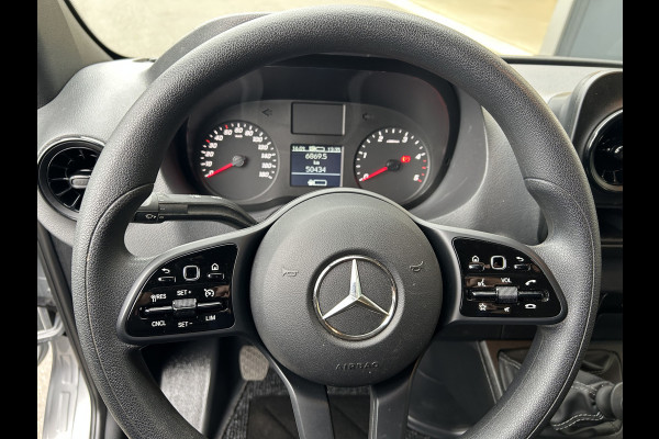 Mercedes-Benz Sprinter 317 CDI L2 H2 MBUX / Camera / Carplay navigatie / Cruise control / Airco Mercedes-Benz Sprinter 317 CDI L2 H2 MBUX / Camera / Carplay navigatie / Cruise control / Airco