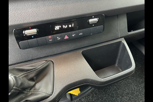 Mercedes-Benz Sprinter 317 CDI L2 H2 MBUX / Camera / Carplay navigatie / Cruise control / Airco Mercedes-Benz Sprinter 317 CDI L2 H2 MBUX / Camera / Carplay navigatie / Cruise control / Airco