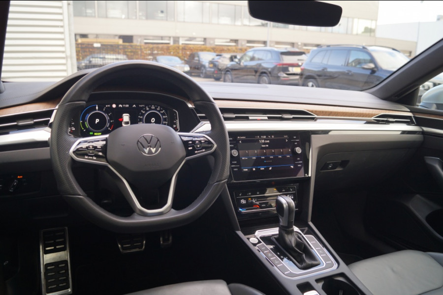 Volkswagen Arteon 1.4 TSI eHybrid Elegance Business Plus -PANO-LEER- Volkswagen Arteon 1.4 TSI eHybrid Elegance Business Plus -PANO-LEER-