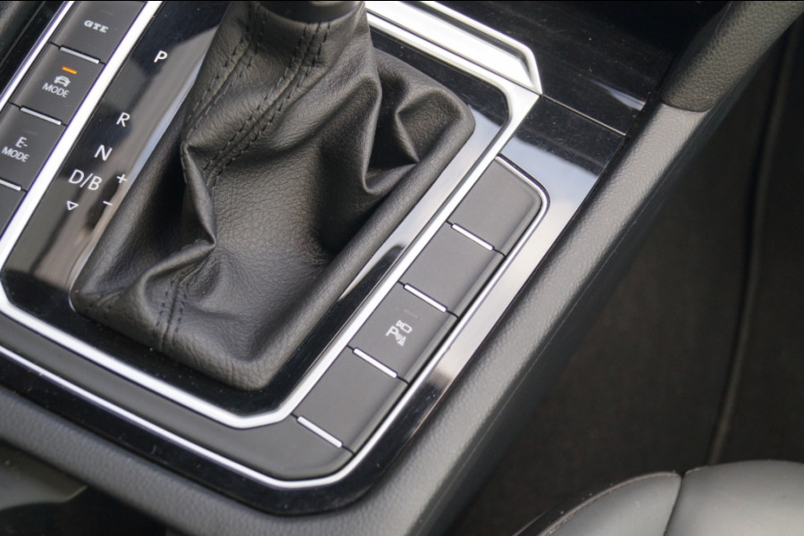 Volkswagen Arteon 1.4 TSI eHybrid Elegance Business Plus -PANO-LEER- Volkswagen Arteon 1.4 TSI eHybrid Elegance Business Plus -PANO-LEER-