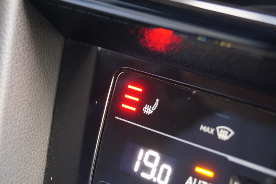 Volkswagen Arteon 1.4 TSI eHybrid Elegance Business Plus -PANO-LEER- Volkswagen Arteon 1.4 TSI eHybrid Elegance Business Plus -PANO-LEER-