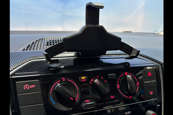 Volkswagen up! 1.0 BMT move up! NWE Model | Airco | DAB+ | 5 deurs | Elktr. pakket Volkswagen up! 1.0 BMT move up! NWE Model | Airco | DAB+ | 5 deurs | Elktr. pakket