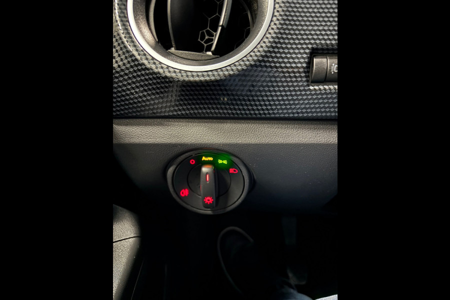 Volkswagen up! 1.0 BMT move up! NWE Model | Airco | DAB+ | 5 deurs | Elktr. pakket Volkswagen up! 1.0 BMT move up! NWE Model | Airco | DAB+ | 5 deurs | Elktr. pakket