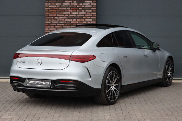 Mercedes-Benz EQS 450 4MATIC AMG Line 118 kWh | Hyperscreen | Airmatic | Achterasbesturing | Distronic+ | Stoelventilatie V+A | Burmester | Massage | Verwarmd Stuurwiel | HUD | Digital Light |