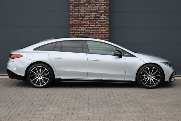 Mercedes-Benz EQS 450 4MATIC AMG Line 118 kWh | Hyperscreen | Airmatic | Achterasbesturing | Distronic+ | Stoelventilatie V+A | Burmester | Massage | Verwarmd Stuurwiel | HUD | Digital Light |