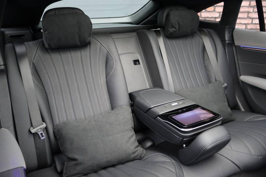 Mercedes-Benz EQS 450 4MATIC AMG Line 118 kWh | Hyperscreen | Airmatic | Achterasbesturing | Distronic+ | Stoelventilatie V+A | Burmester | Massage | Verwarmd Stuurwiel | HUD | Digital Light |