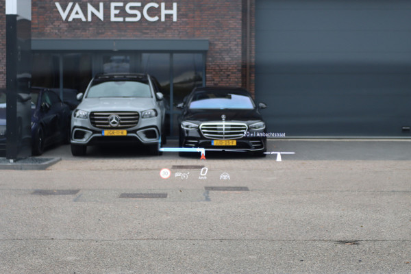 Mercedes-Benz EQS 450 4MATIC AMG Line 118 kWh | Hyperscreen | Airmatic | Achterasbesturing | Distronic+ | Stoelventilatie V+A | Burmester | Massage | Verwarmd Stuurwiel | HUD | Digital Light |