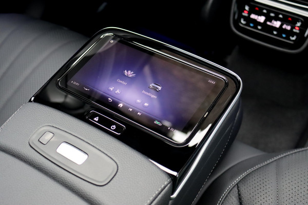 Mercedes-Benz EQS 450 4MATIC AMG Line 118 kWh | Hyperscreen | Airmatic | Achterasbesturing | Distronic+ | Stoelventilatie V+A | Burmester | Massage | Verwarmd Stuurwiel | HUD | Digital Light |