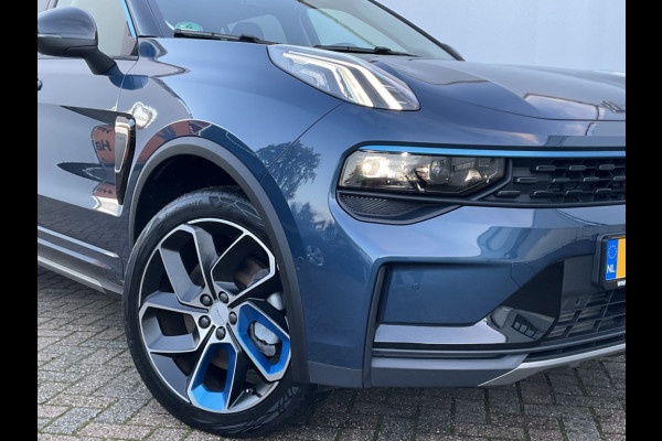Lynk & Co 01 1.5 PHEV 360° Pano.dak Trekhaak Adapt.Cruise Carplay Stoelverw. Lynk & Co 01 1.5 PHEV 360° Pano.dak Trekhaak Adapt.Cruise Carplay Stoelverw.