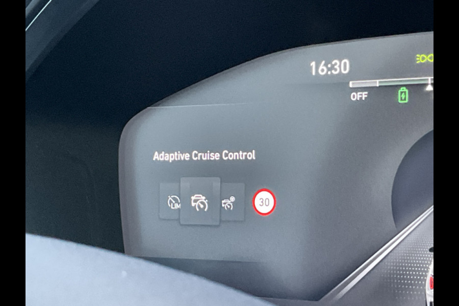 Lynk & Co 01 1.5 PHEV 360° Pano.dak Trekhaak Adapt.Cruise Carplay Stoelverw. Lynk & Co 01 1.5 PHEV 360° Pano.dak Trekhaak Adapt.Cruise Carplay Stoelverw.