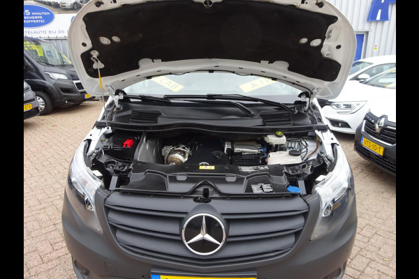 Mercedes-Benz Vito 114 CDI Lang L2 DUBBELE CABINE NAVIGATIE AIRCO Mercedes-Benz Vito 114 CDI Lang L2 DUBBELE CABINE NAVIGATIE AIRCO