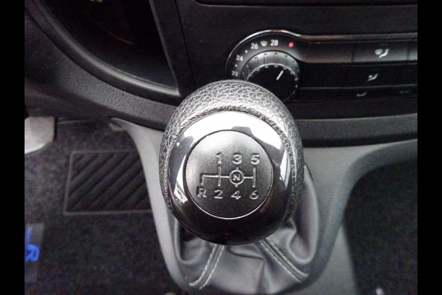 Mercedes-Benz Vito 114 CDI Lang L2 DUBBELE CABINE NAVIGATIE AIRCO Mercedes-Benz Vito 114 CDI Lang L2 DUBBELE CABINE NAVIGATIE AIRCO
