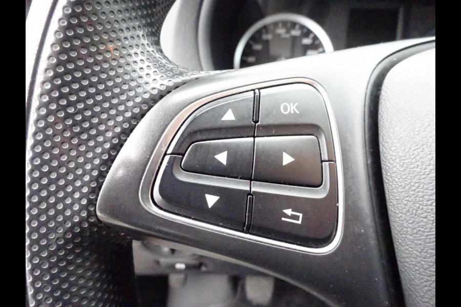 Mercedes-Benz Vito 114 CDI Lang L2 DUBBELE CABINE NAVIGATIE AIRCO Mercedes-Benz Vito 114 CDI Lang L2 DUBBELE CABINE NAVIGATIE AIRCO