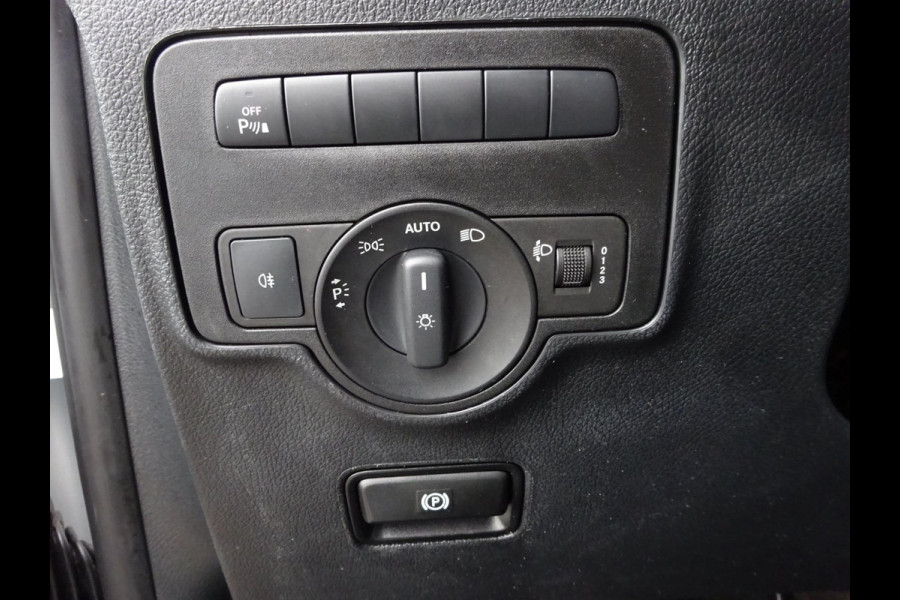 Mercedes-Benz Vito 114 CDI Lang L2 DUBBELE CABINE NAVIGATIE AIRCO Mercedes-Benz Vito 114 CDI Lang L2 DUBBELE CABINE NAVIGATIE AIRCO
