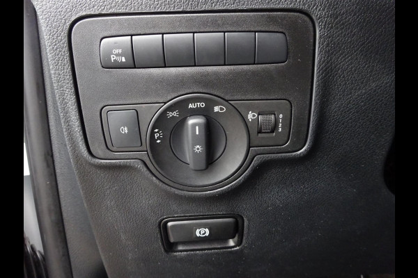 Mercedes-Benz Vito 114 CDI Lang L2 DUBBELE CABINE NAVIGATIE AIRCO Mercedes-Benz Vito 114 CDI Lang L2 DUBBELE CABINE NAVIGATIE AIRCO
