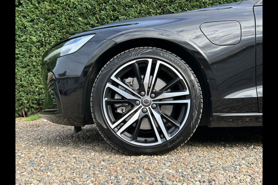 Volvo V60 2.0 T6 Recharge AWD R-Design Leder AllSeason !!NIEUWBINNEN!!