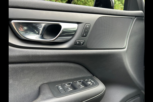 Volvo V60 2.0 T6 Recharge AWD R-Design Leder AllSeason !!NIEUWBINNEN!!