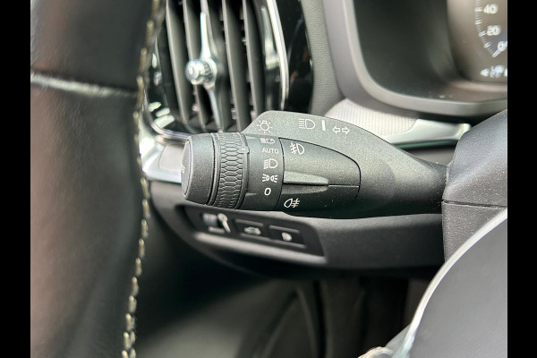 Volvo V60 2.0 T6 Recharge AWD R-Design Leder AllSeason !!NIEUWBINNEN!!